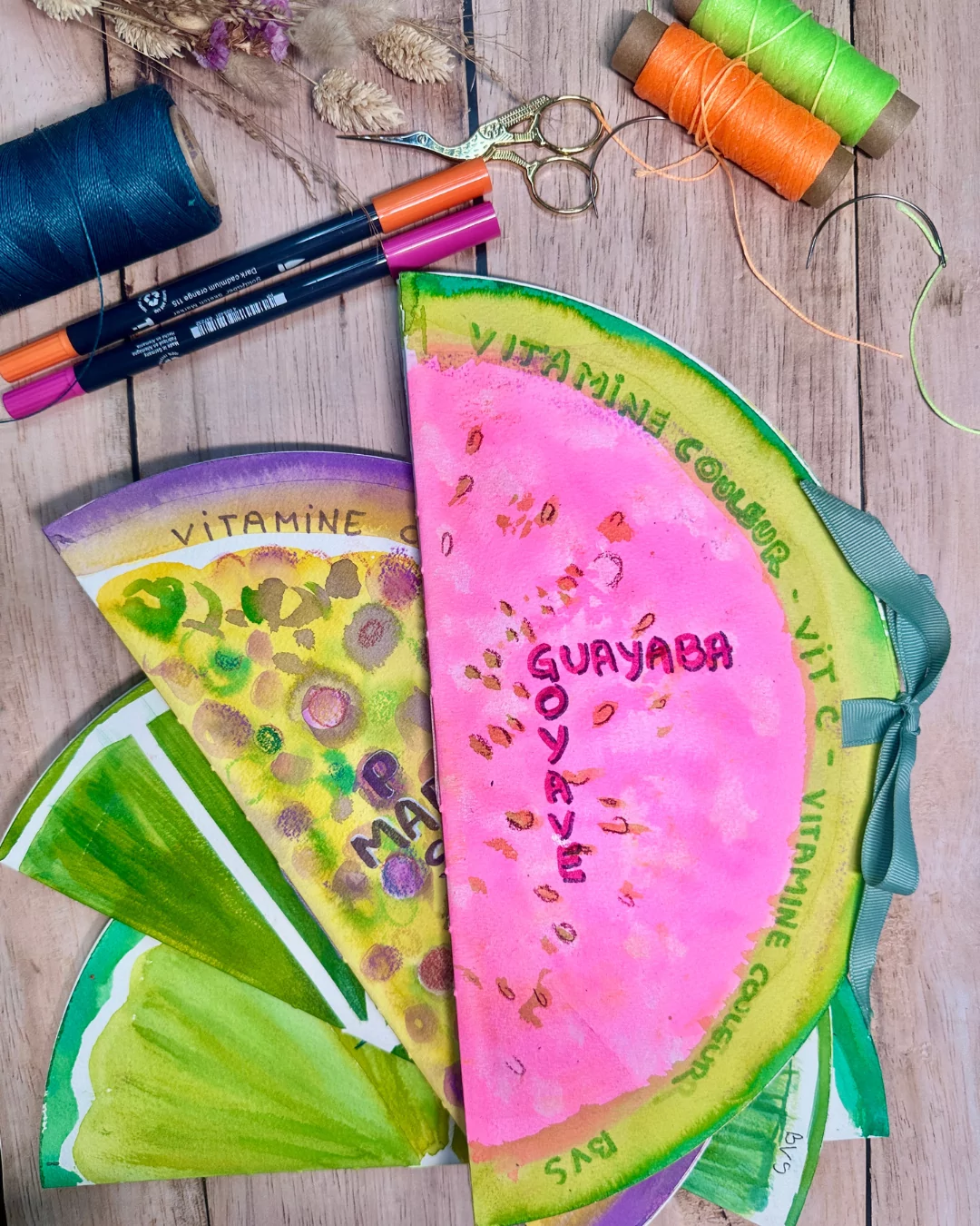 Carnet créatif mi-lune – Vitamine C capsule tropicale
